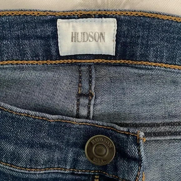 Women’s Hudson Jeans Size 28. Medium rise. - Picture 2 of 10